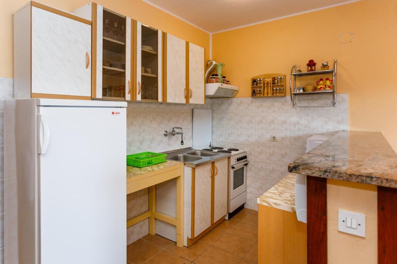 Apartments With A Parking Space Kornic, Krk - 5306 Luaran gambar
