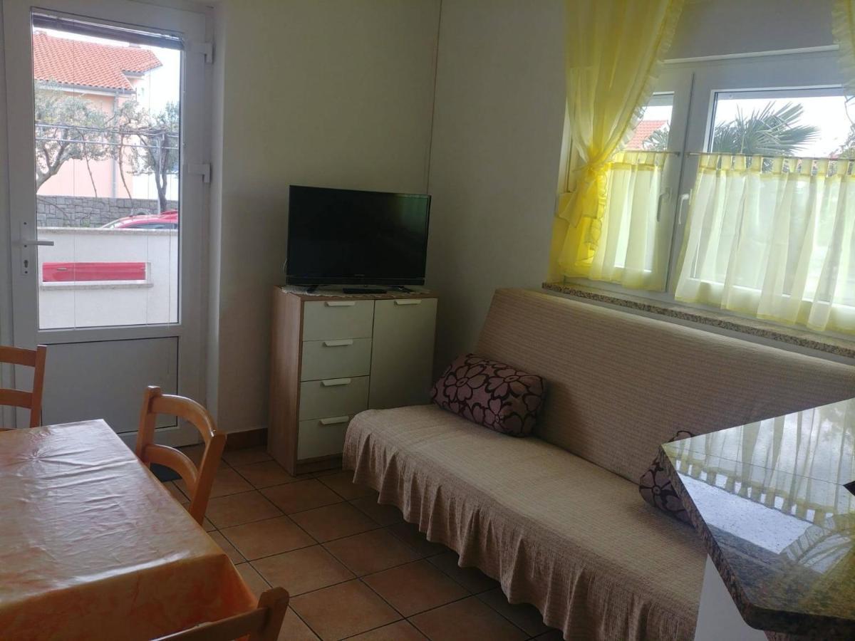 Apartments With A Parking Space Kornic, Krk - 5306 Luaran gambar